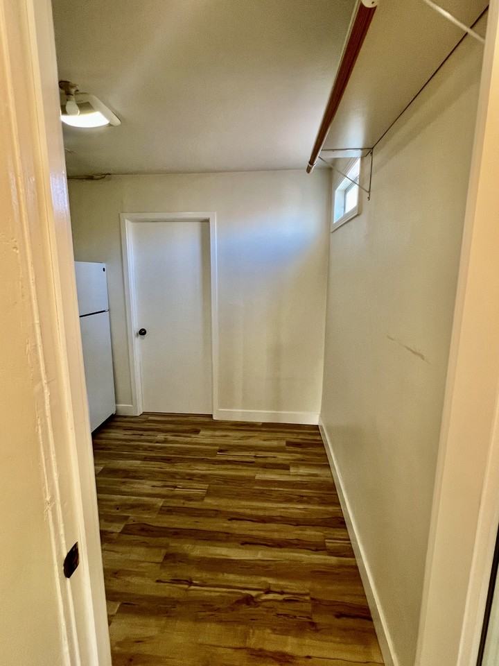 4530 Del Mar Ave - Photo 6 of 7