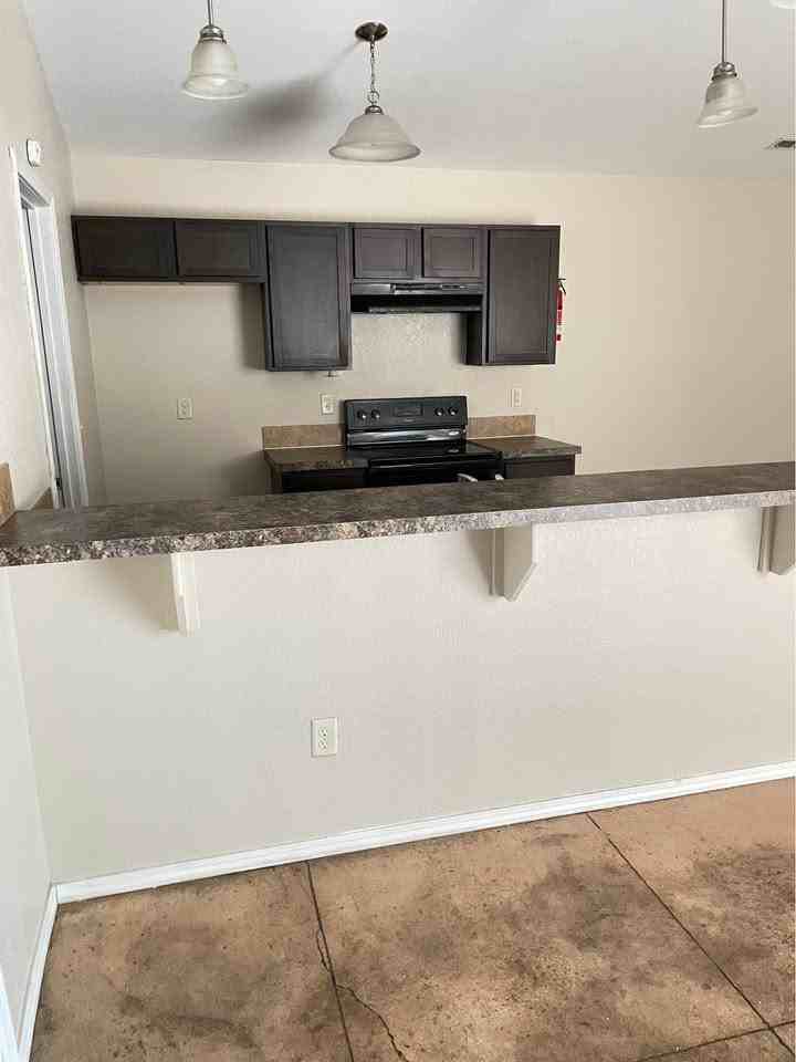 439 N Young St #439 - Photo 4 of 10