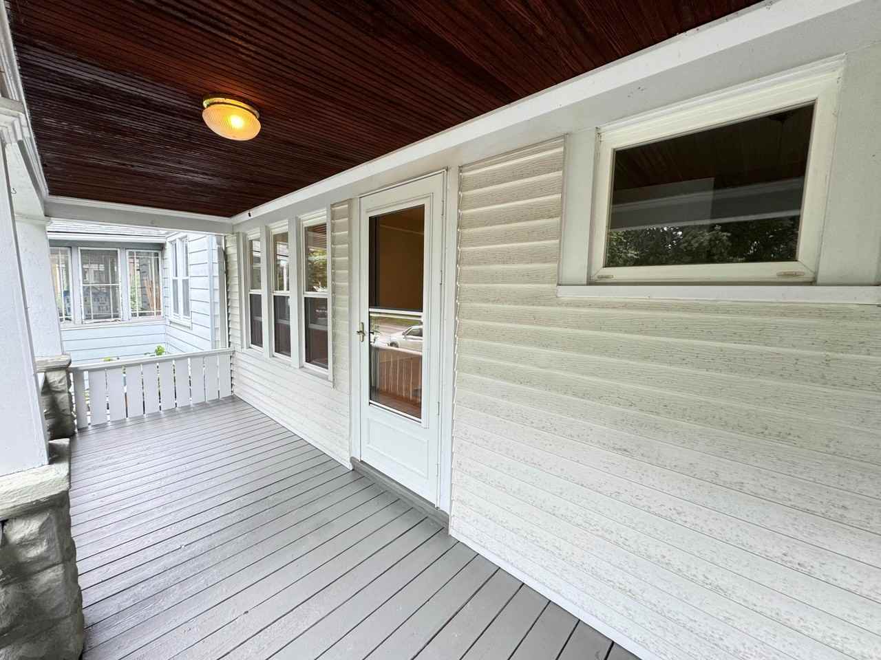 2210 E Bennett Ave Lowr - Photo 4 of 20
