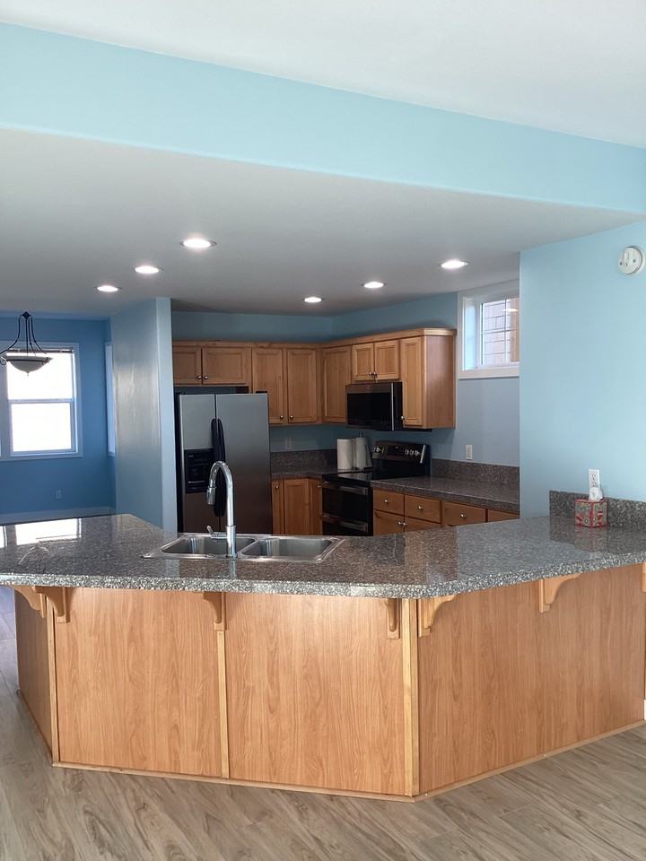 475 Se 35th St #F29 - Photo 2 of 28
