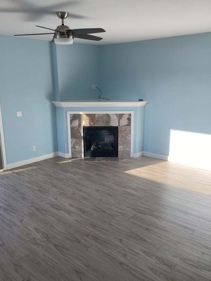 475 Se 35th St #F29 - Photo 3 of 28