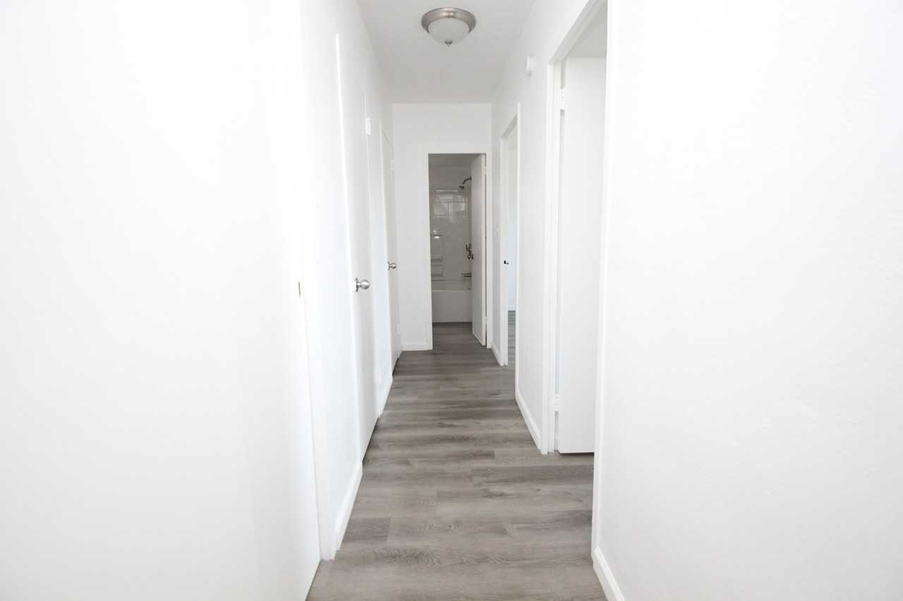 909 California AvenueApt. 208 #208 - Photo 6 of 13