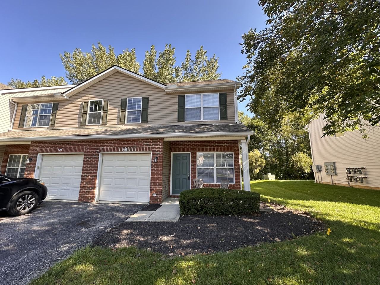 528 Fullers Cir #528 - Photo 2 of 21