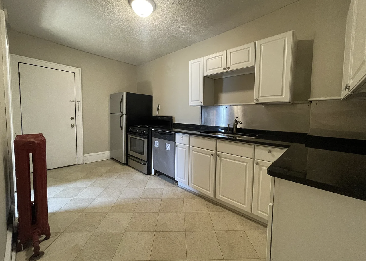 3340 Stevens Ave #3 - Photo 5 of 10