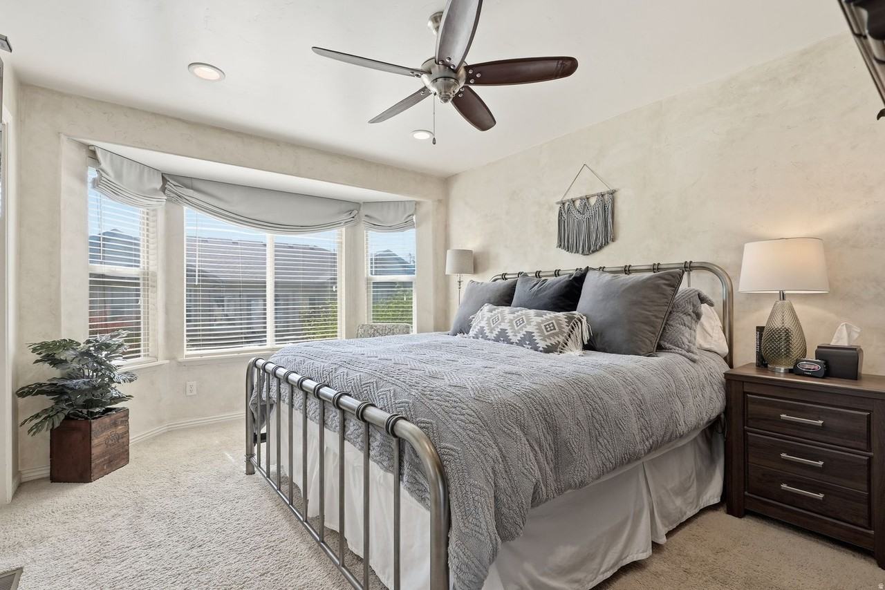 4088 W Eucalyptus Ct - Photo 3 of 6
