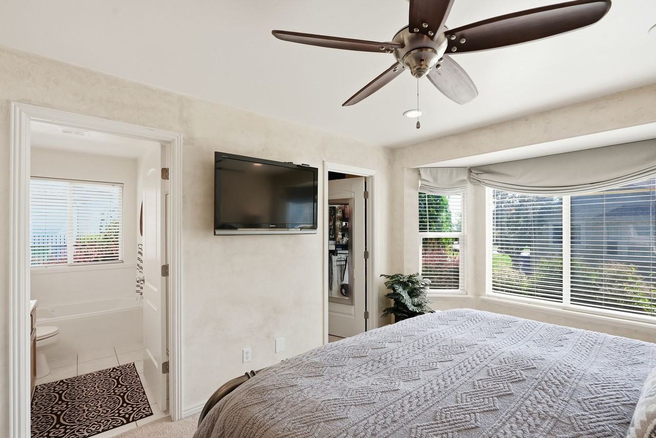 4088 W Eucalyptus Ct - Photo 4 of 6