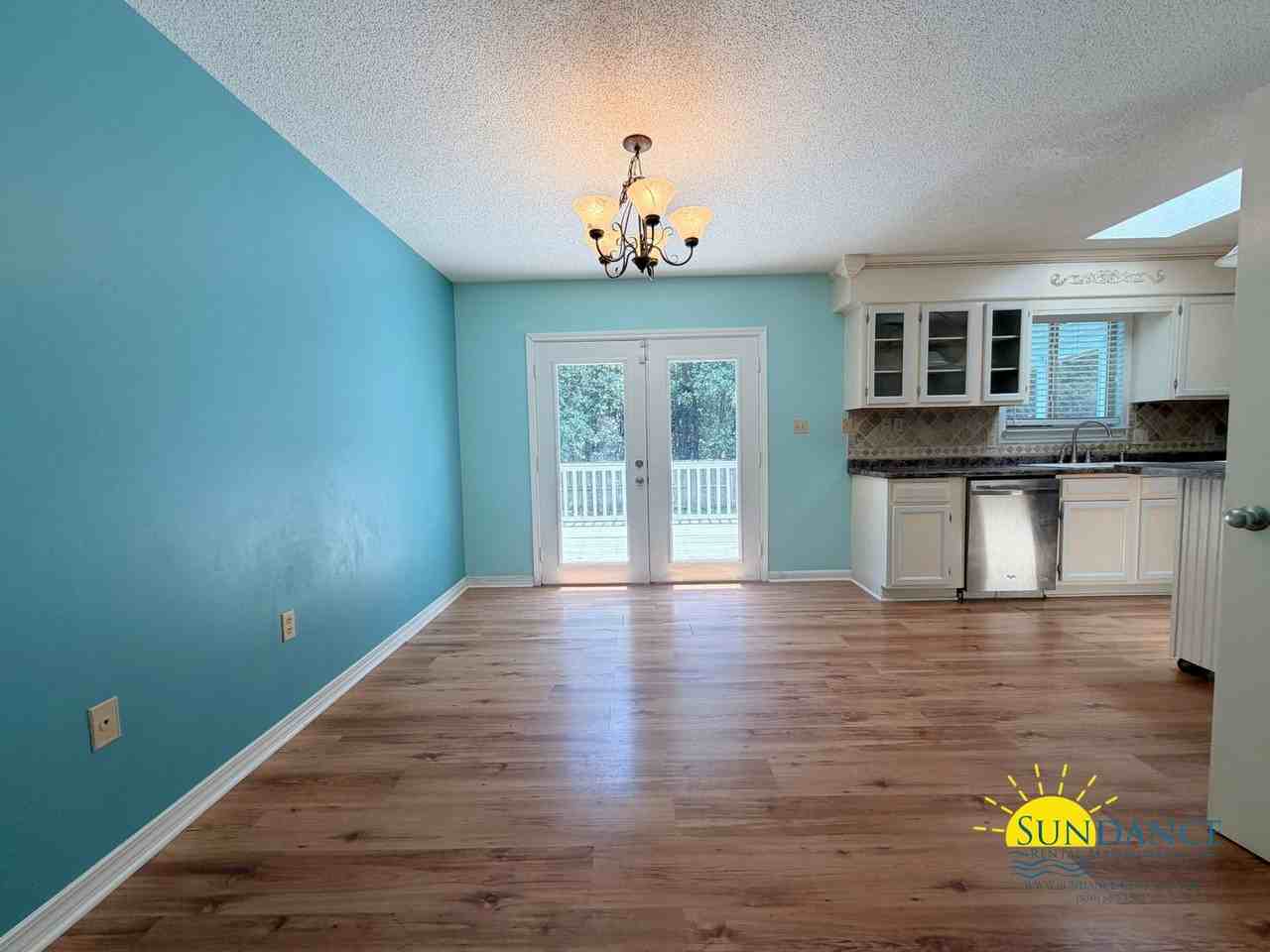 1151 Rhonda Dr - Photo 4 of 25