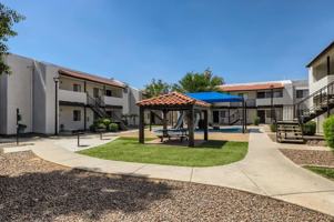featured image of 2524 W Glenrosa Ave