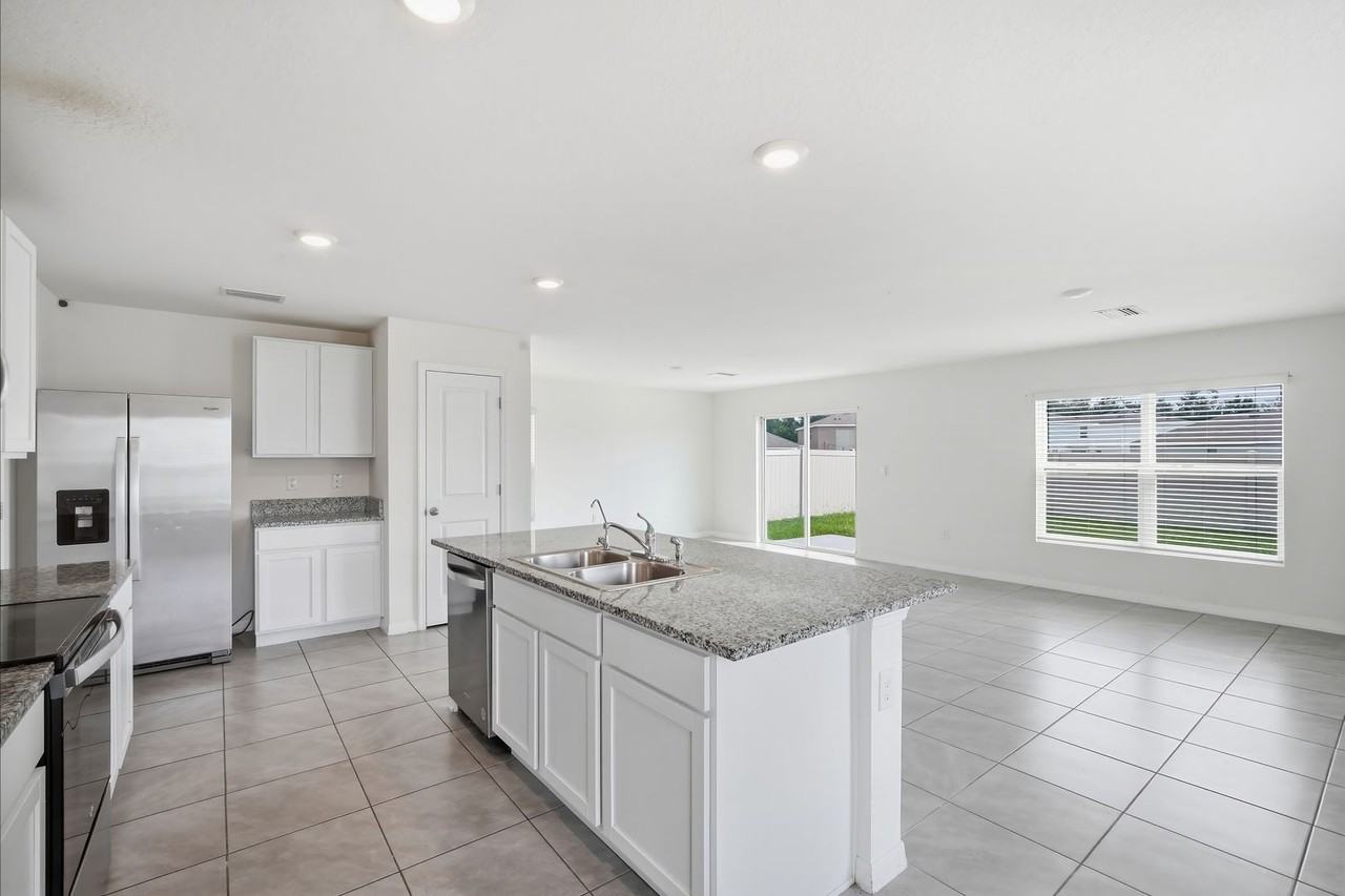 4568 Sand Dollar Way - Photo 5 of 29