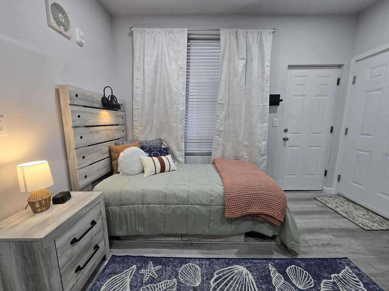 805 Mechanic St #C - Photo 3 of 9