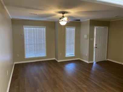 313 Mildred St #B - Photo 7 of 11