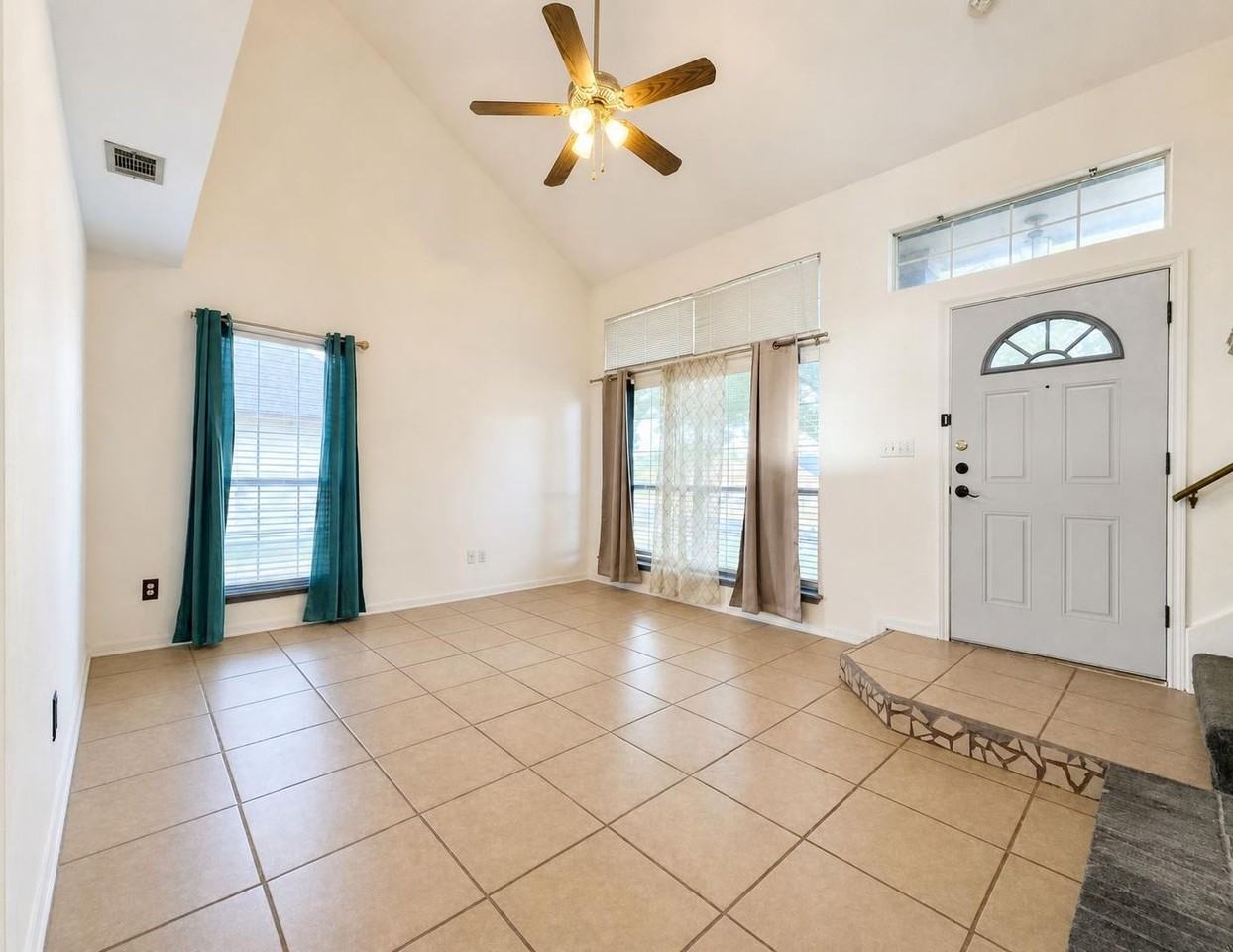 2404 Magnum Cir - Photo 6 of 14