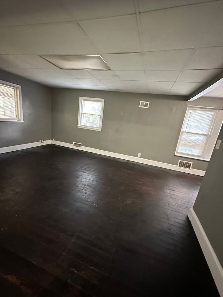 1428 S Willow Ave - Photo 6 of 21