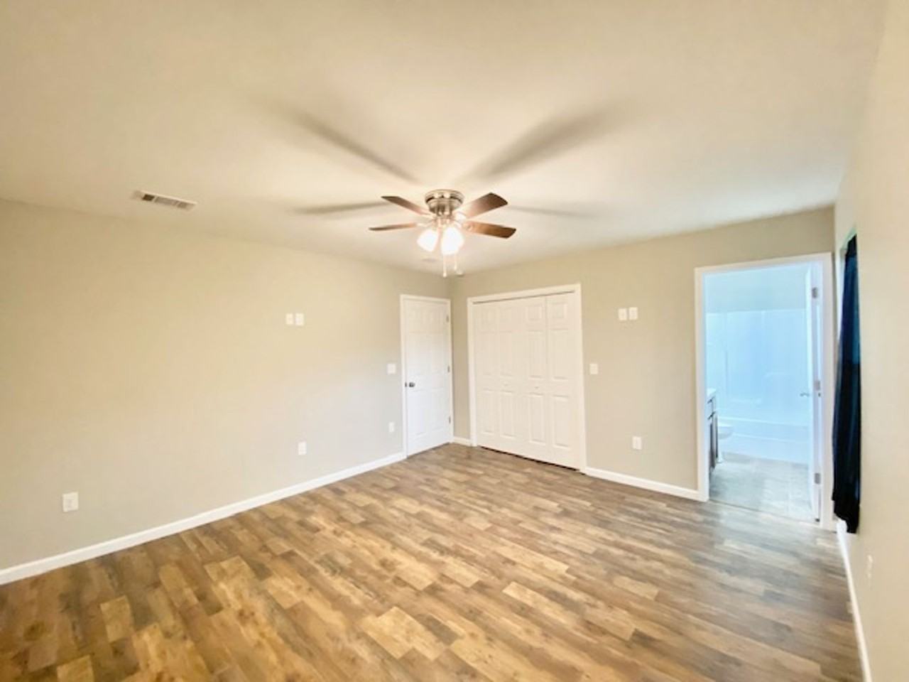 331 Passion Flower St - Photo 3 of 20