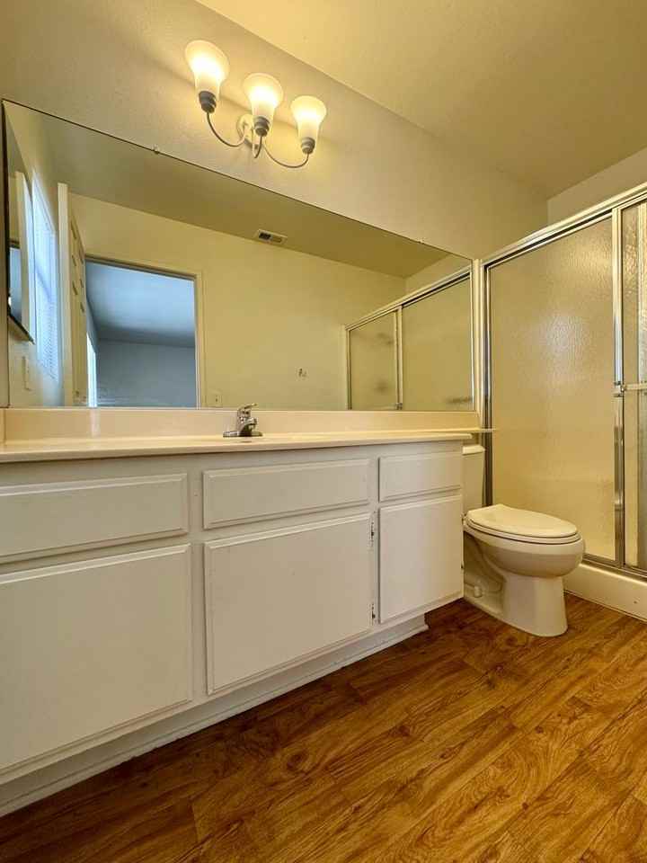 10624 Palmyra St - Photo 7 of 21