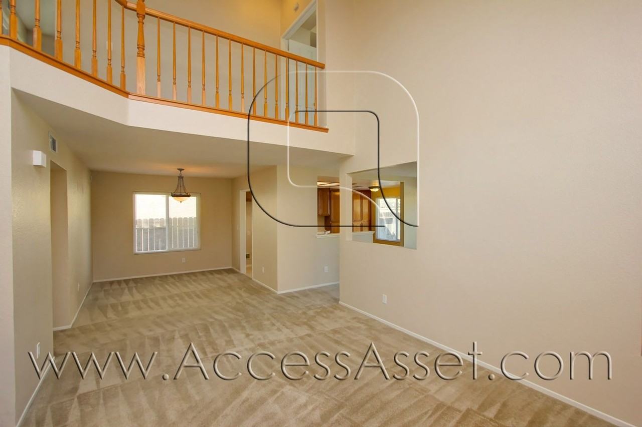 28258 Inspiration Lake Dr - Photo 6 of 25