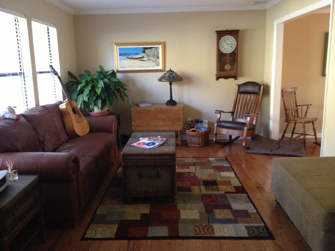 601 Banbury Rd - Photo 3 of 13
