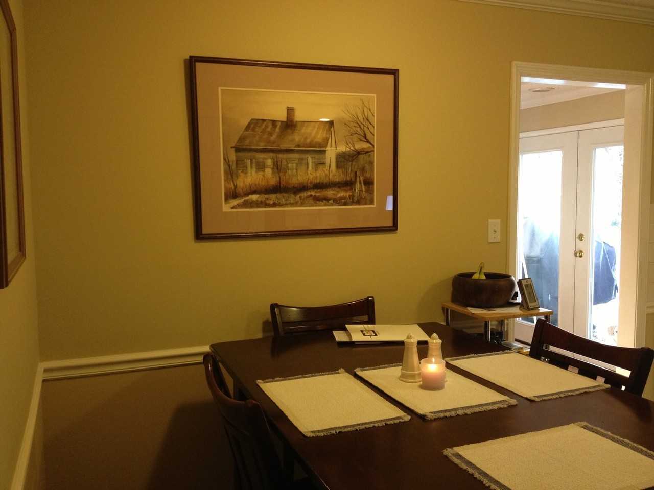 601 Banbury Rd - Photo 4 of 13