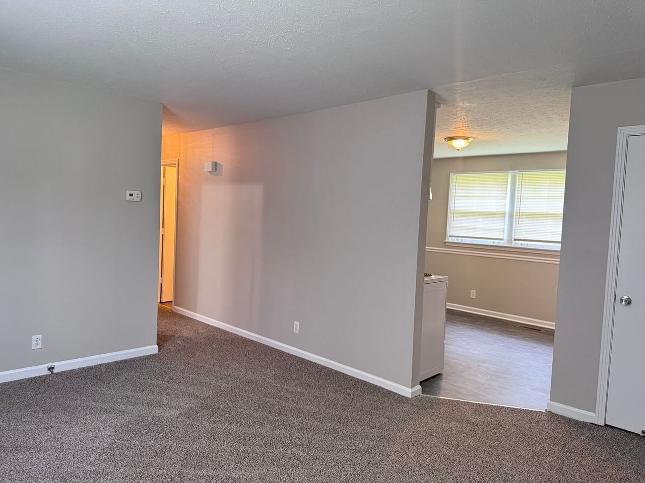 322 Welchwood Dr - Photo 5 of 19
