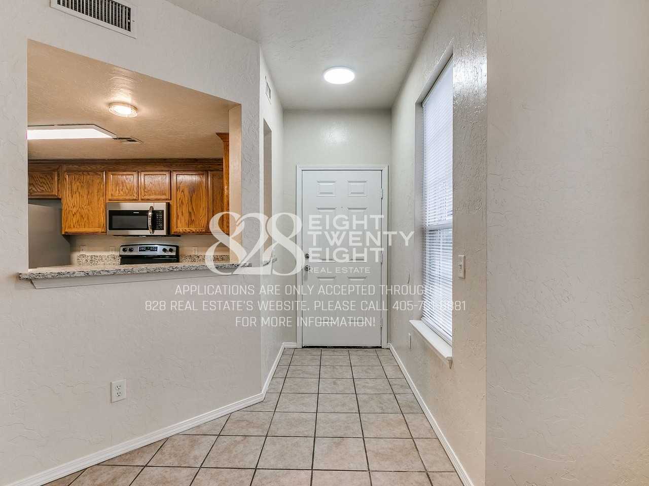 2926 Oak Tree Ave - Photo 5 of 50