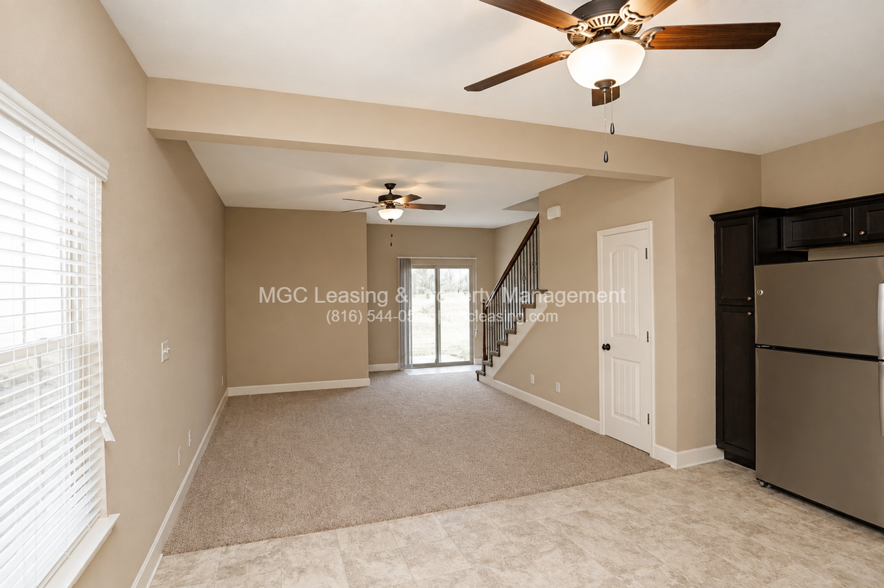 108-114 Barberry Ln - Photo 5 of 22