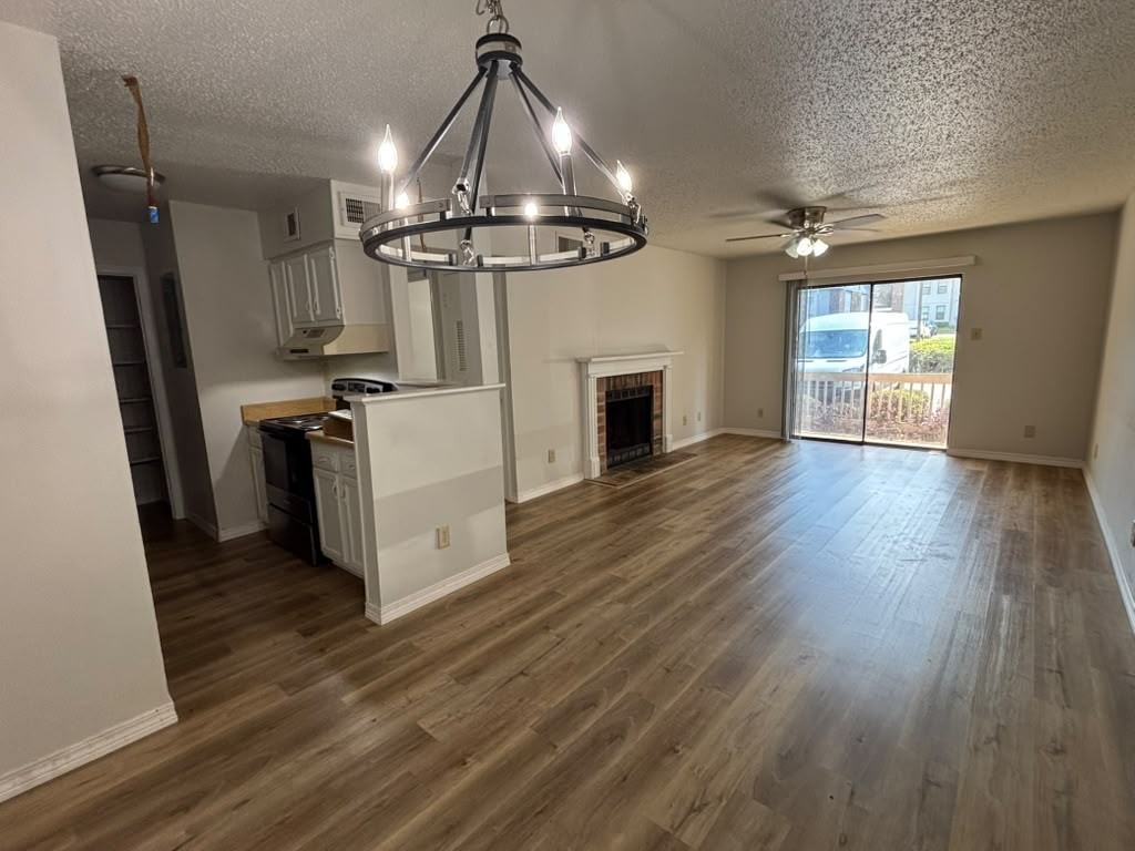1250 HENCHLEY AVE104 #104 - Photo 4 of 17