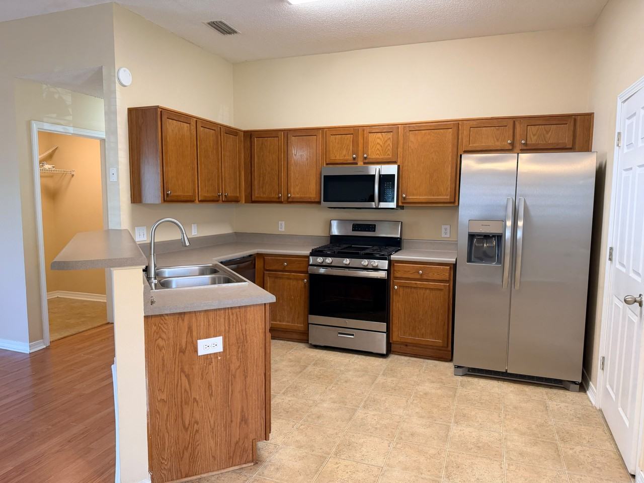 8680 Hamilton Bridges Dr S #1 - Photo 4 of 25