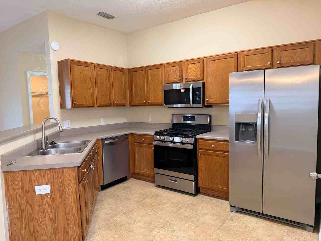 8680 Hamilton Bridges Dr S #1 - Photo 5 of 25