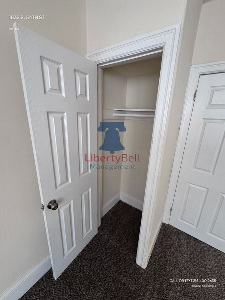 1832 S 54th St - Photo 6 of 13
