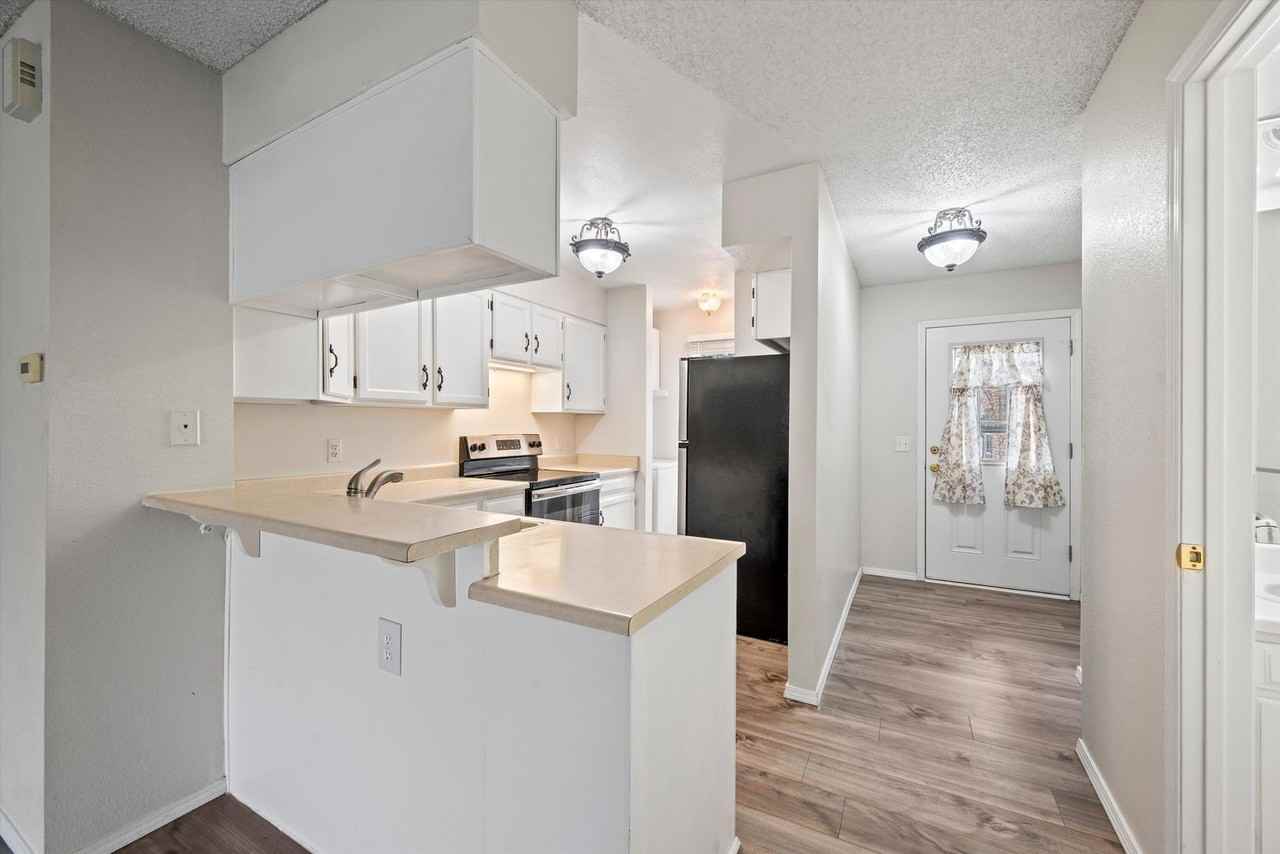 2909 W 81st Ave - Photo 5 of 26