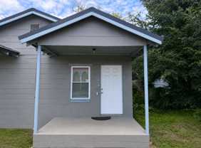 723 Byron Rd - Photo 1 of 1