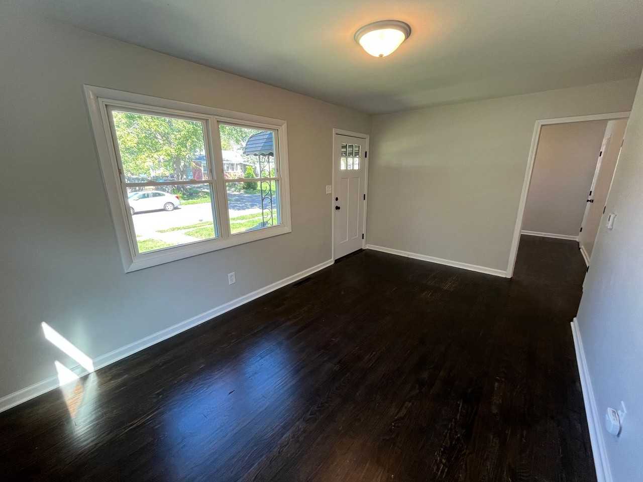 3120 Howey Rd - Photo 4 of 22