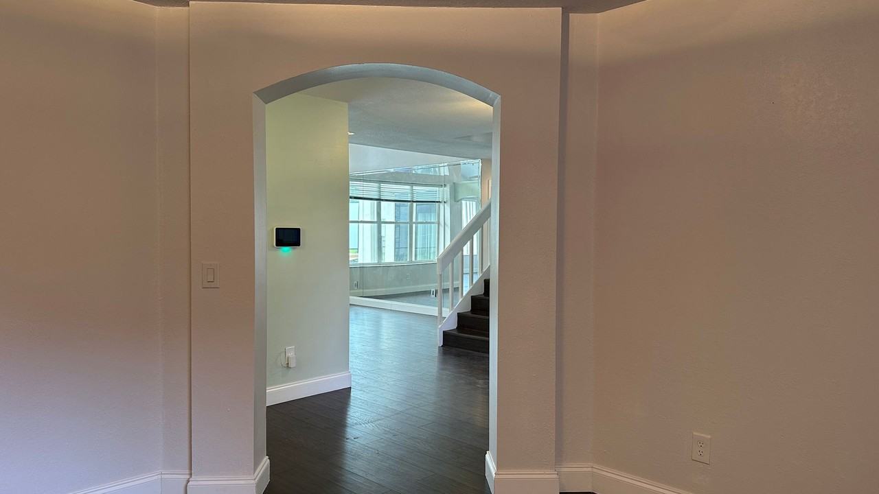 1113 Scuba Ct - Photo 7 of 50