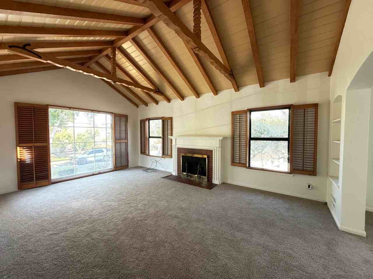 2840 Johnson Ave - Photo 5 of 50