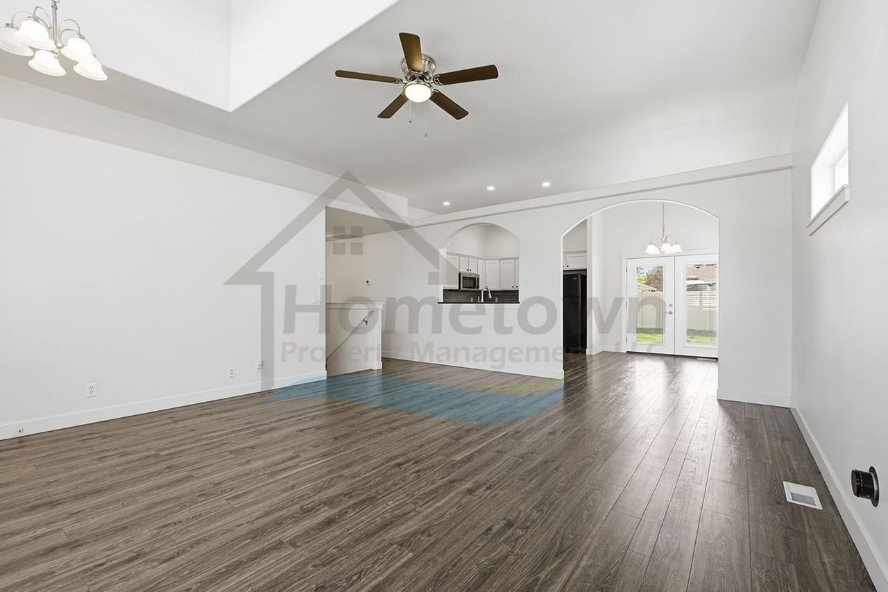 5163 E Portside Ct - Photo 7 of 50