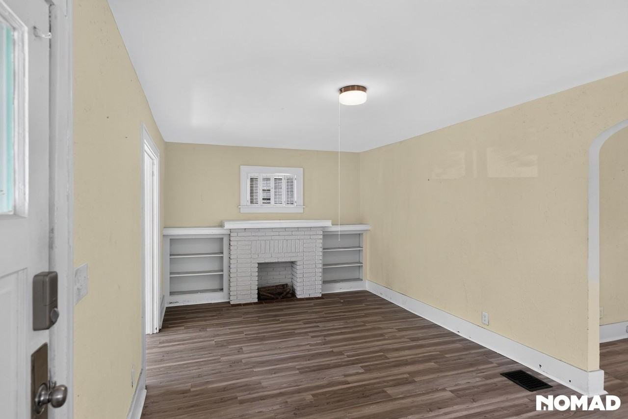 150 Stillwell Ave - Photo 3 of 32