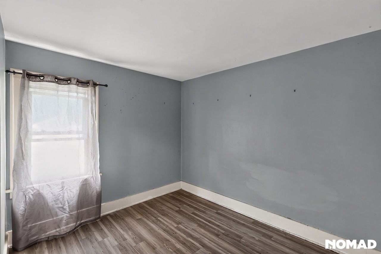 150 Stillwell Ave - Photo 7 of 32