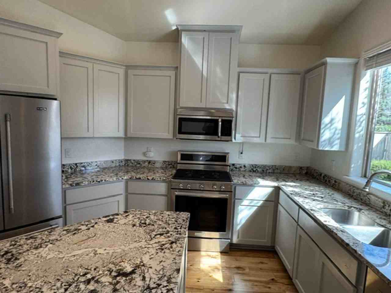 2435 Bridgewater Way - Photo 2 of 20