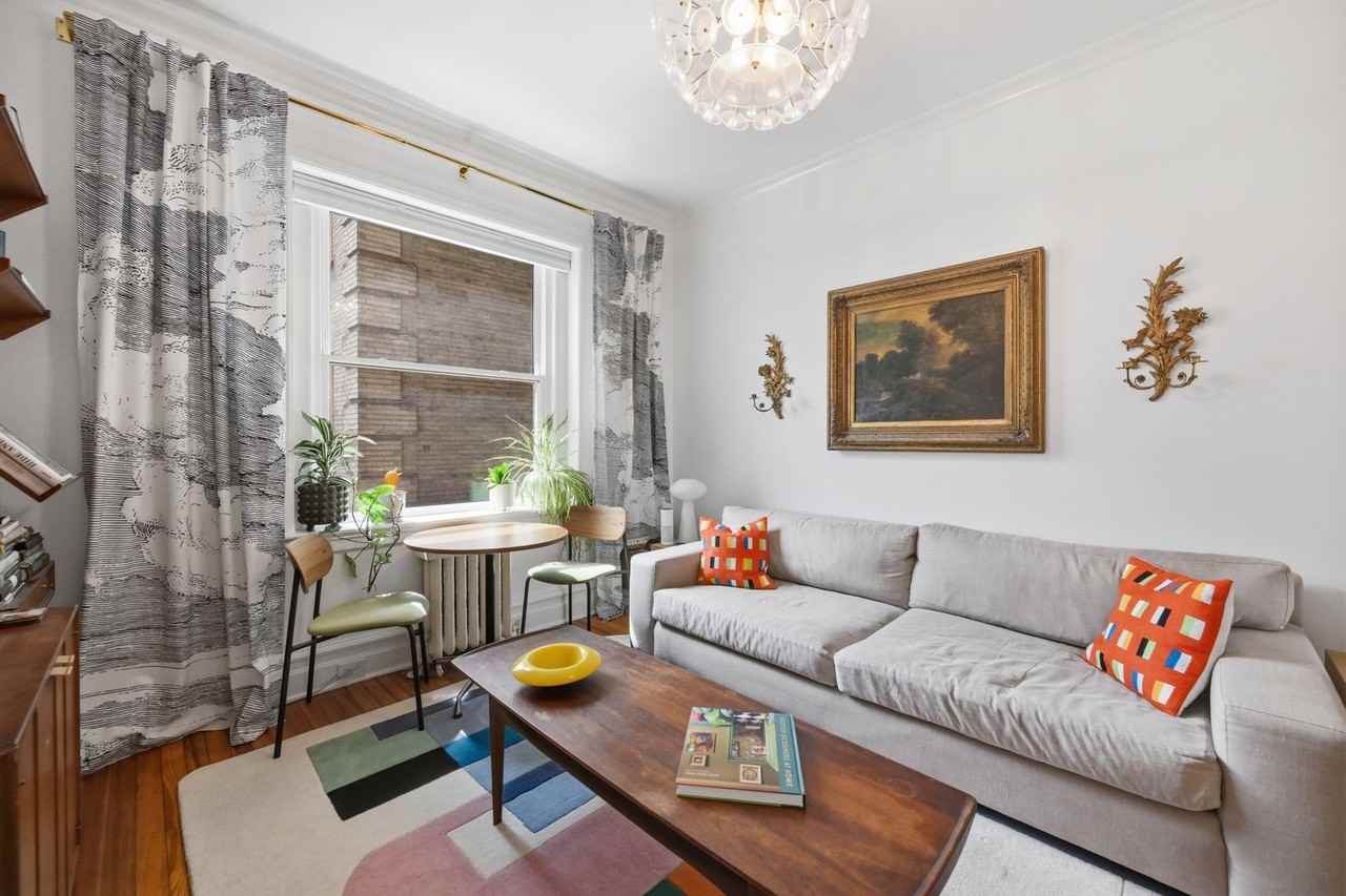 2122 California St Nw #258 - Photo 3 of 25