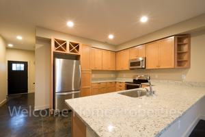 featured image of 72 Ne Hadley Way