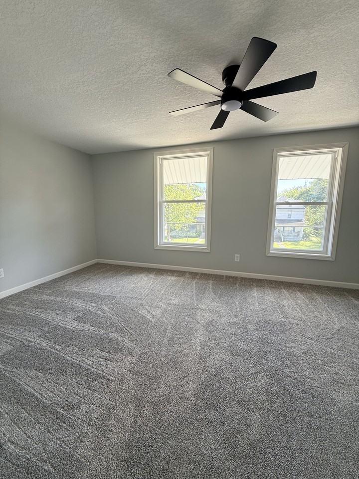 9 Jean Ct #1 - Photo 7 of 10