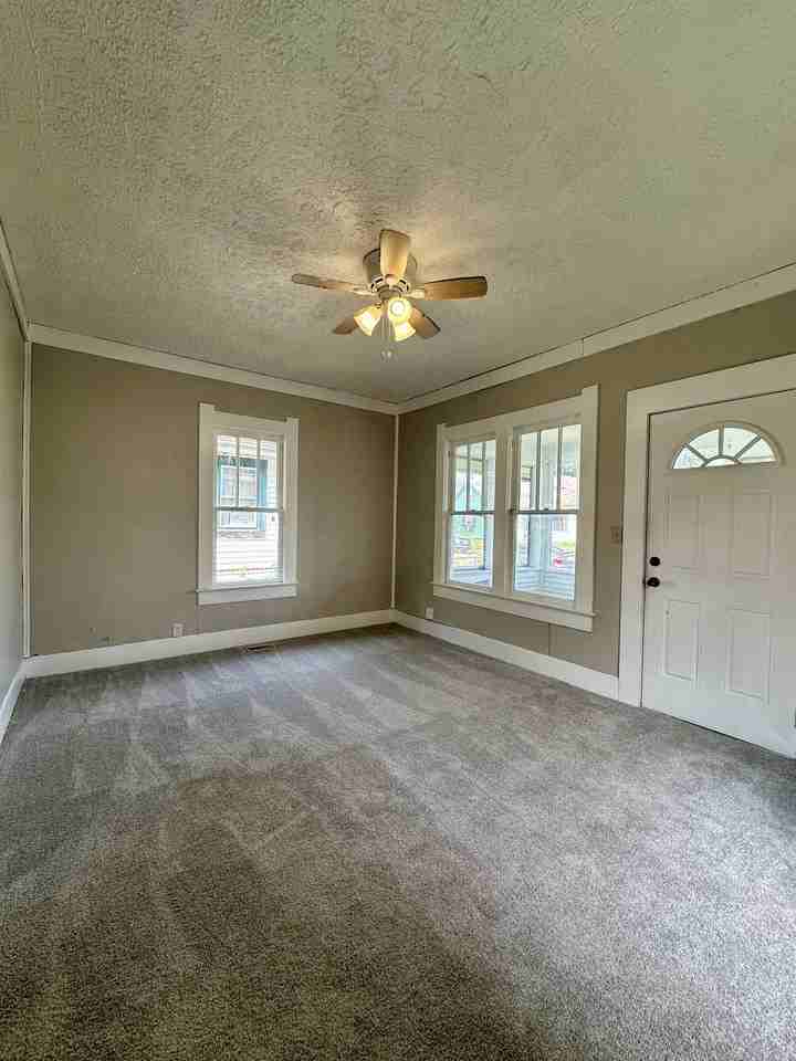 2441 Pearl St #1 - Photo 3 of 13