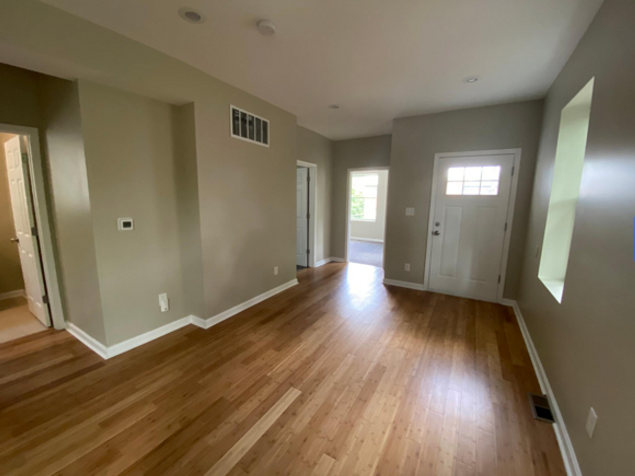 3619 Newton Ave - Photo 5 of 19
