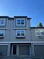 714 Se Fairwinds Loop - Photo 1 of 1