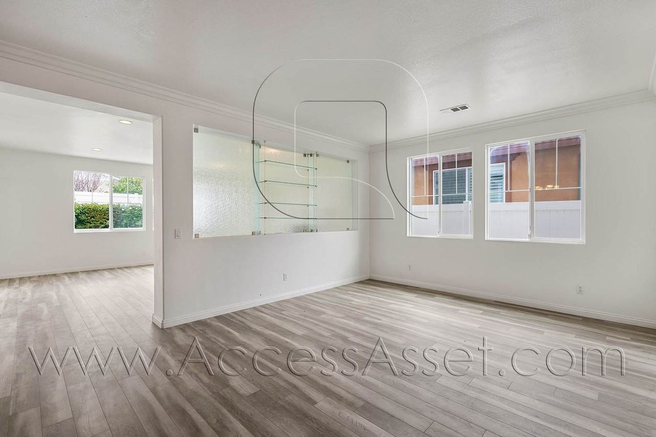 8036 Englesma St - Photo 7 of 40