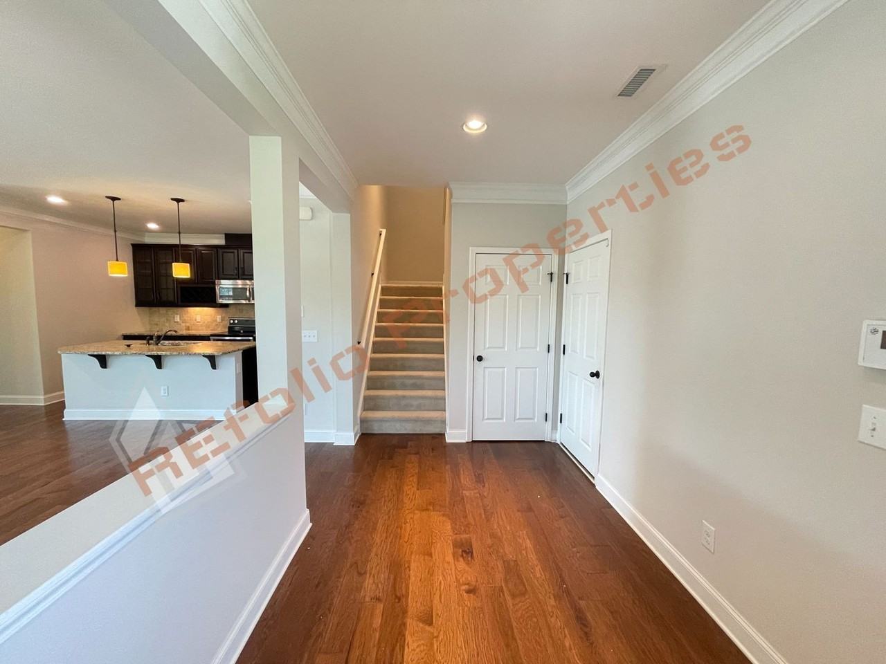 1454 Glenwater Dr - Photo 4 of 36