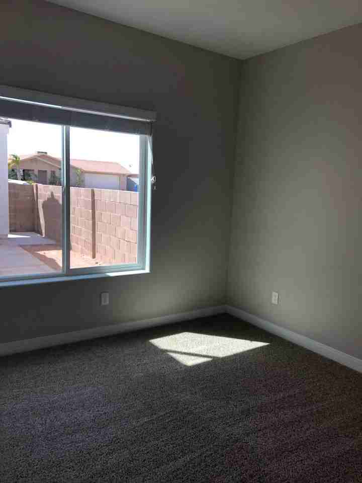 368 E Orchid St - Photo 4 of 21