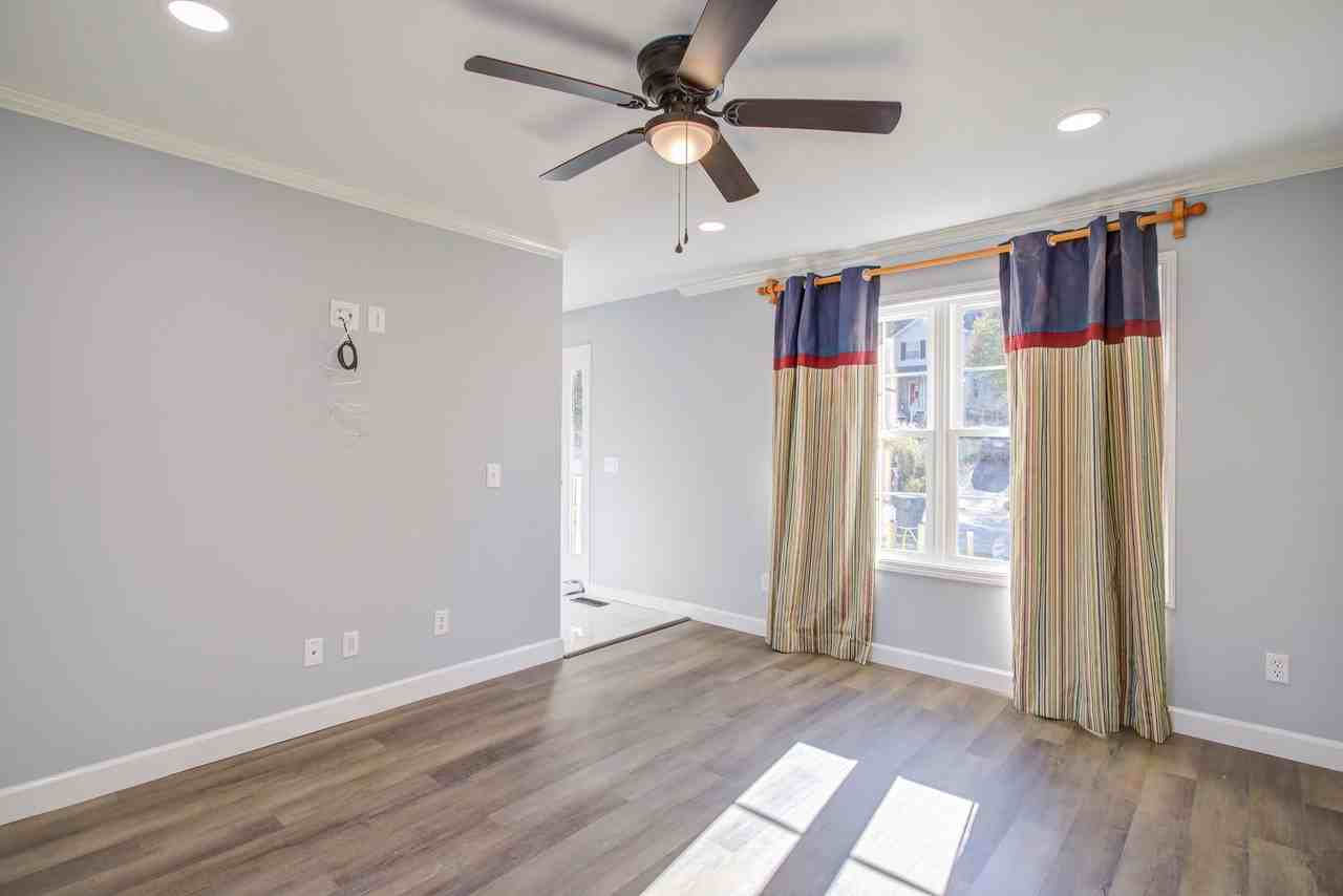 125 Boardwalk - Photo 4 of 27