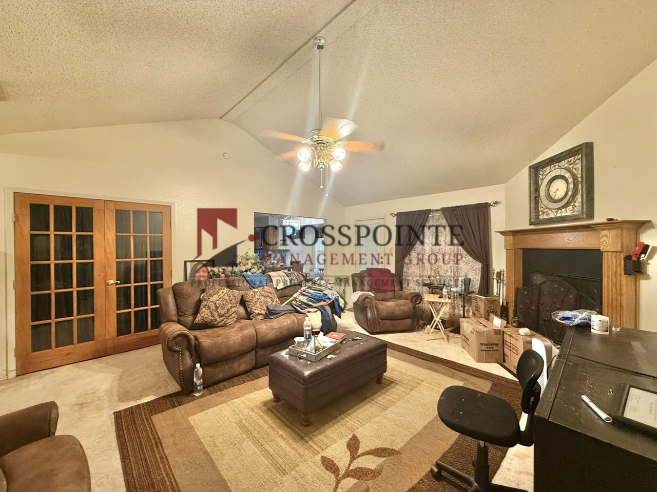 205 Charles Dr - Photo 5 of 17