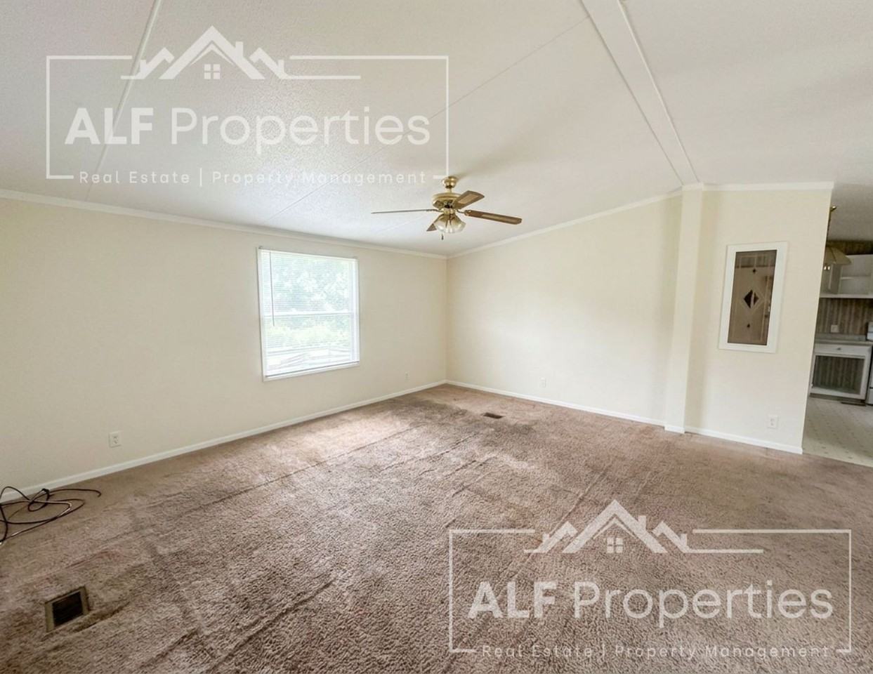 157 Autumn Ln - Photo 7 of 14